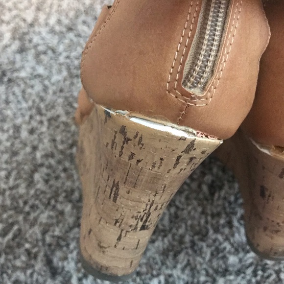 Brown a.n.a. Wedges - Picture 5 of 8